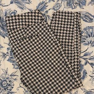 New York & Company Black and Cream Houndstooth Pants